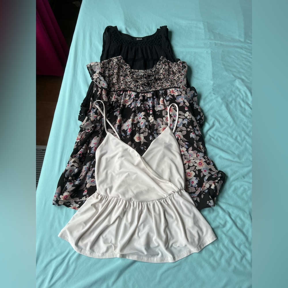 6 Tops Bundle - image 2